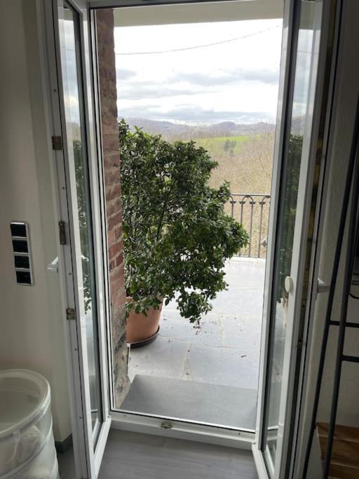 Traumhafter Blick Mit Wohnung Lindenfels Ngoại thất bức ảnh